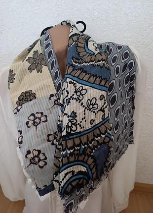 Шарф шарфик