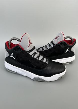 Оригінальні кросівки nike air jordan max aura 2 шкіра 40.5р.25.5см.