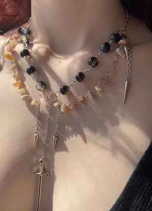 Намисто святкове, бежеве з мечем