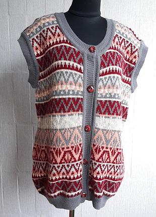 Жіноча в'язана різнокольорова жакардова жилетка  ручної роботи