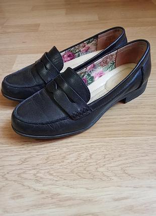 Туфли женские