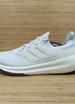 Кроссовки adidas ultraboost light размер 47 (30,5 см.)