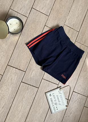 Жіночі шорти lonsdale