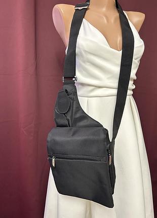 Удобная сумочка в дорогу, унисекс, из плотненькой плащевки