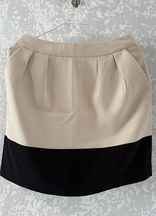 Жіноча спідниця
