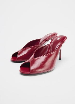 Босоножки с открытым носком zara