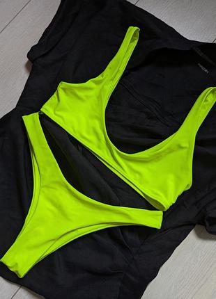 Яркий купальник от бренда zaful