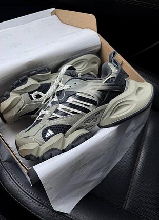 Кроссовки adidas
vento xlg deluxe grey