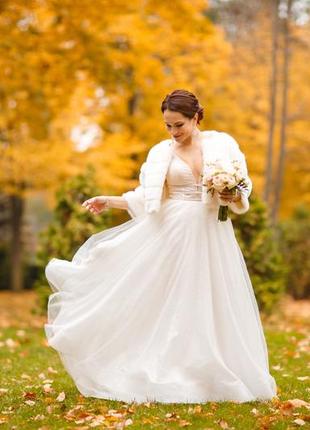 Шикарное свадебное платье м по цене проката после химчистки3 фото