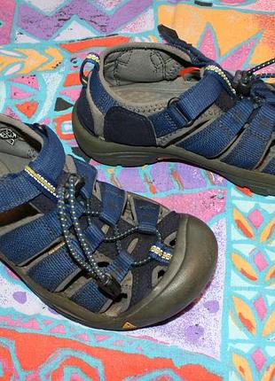 Летние сандалии босоножки keen 34