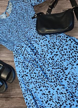 Красива сукня