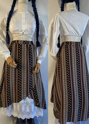Красива легенька літня асиметрична етнічна спідниця