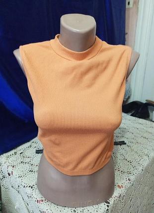 Помаранчевий топ
