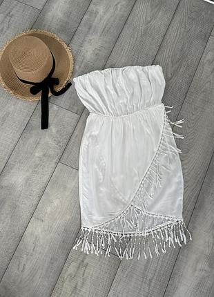 Пляжна натуральна сукня з китицями