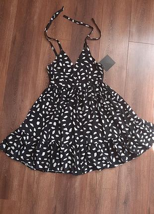 Сарафан з відкритою спинкою