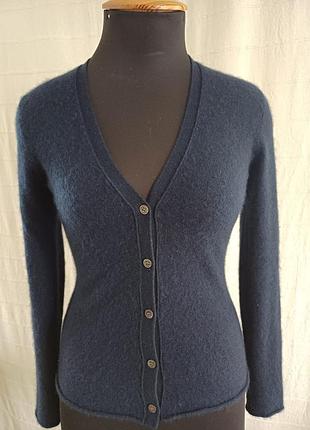 Кашеміровий приталений темно-синій кардиган на гудзиках