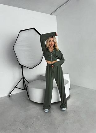 Костюм спортивный из палаццо