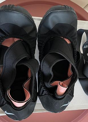Нові балетки для тренувань nike, 42p-p
