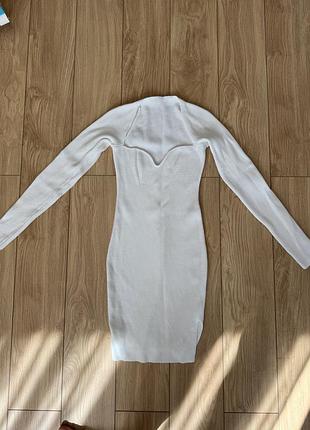 Красива силуетна сукня