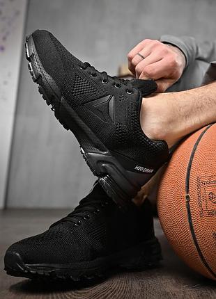 Мужские кроссовки.все размеры в наличии