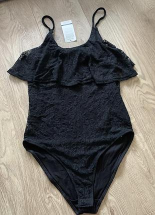 Боді чорне мереживне з воланом від jennyfer