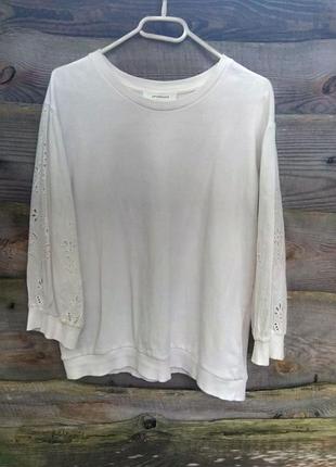 Свитшот с рукавами из прошвы