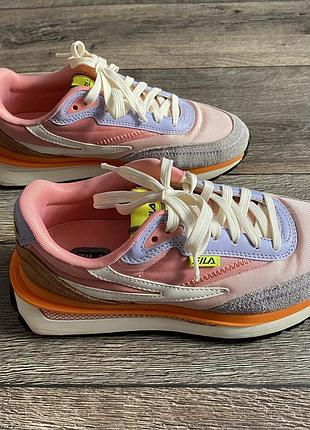 Кросівки fila жіночі 37 розмір