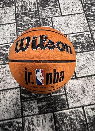 Мяч баскетбольный "wilson jr. nba’" хорошее состояние, есть торг