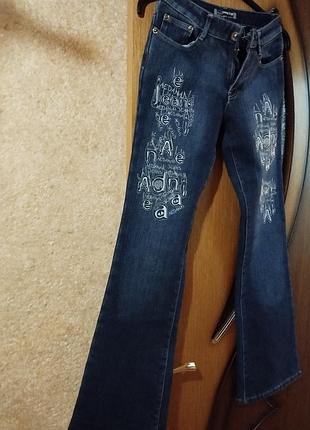 Зимние женские джинсы утеплённые на худенькую