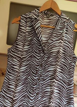 Распродажа !
платье-халат нового состояния