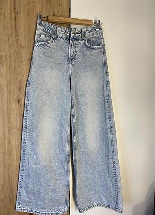 Блакитні джинси h&m / джинси палаццо / світлі джинси /