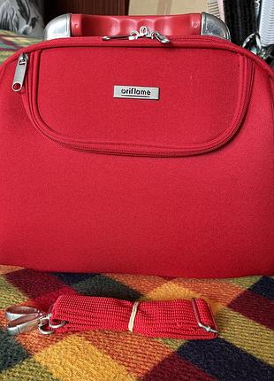 Красный органайзер для косметики от oriflame