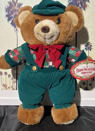 Медведь игрушка