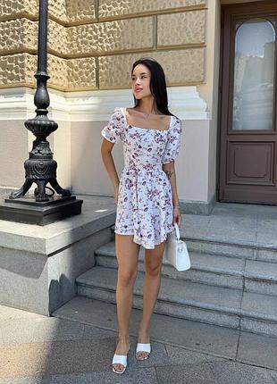 Сукня коротка