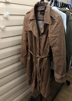 Тренч нюдовый бежевий об'ємний тренч пальто, плащ, куртка