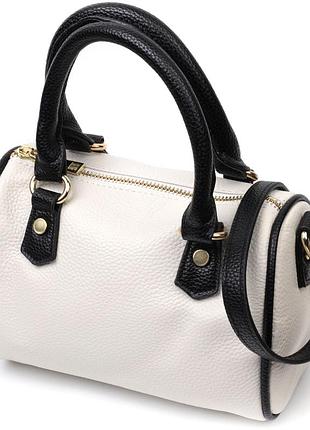 Жіноча сумка-бочечка з темними акцентами біла vintage 22352
