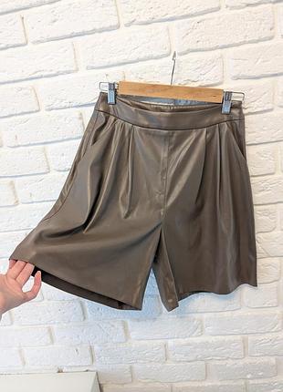 Шорты из экокожи в идеальном состоянии 😍