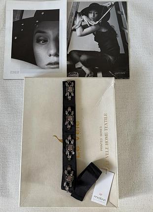 Новий пояс з текстилю оздоблений камінцями