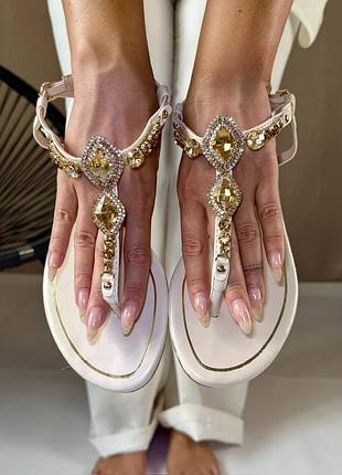 Босоножки женские
