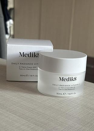 Medik& daily radiance vitamin c 4