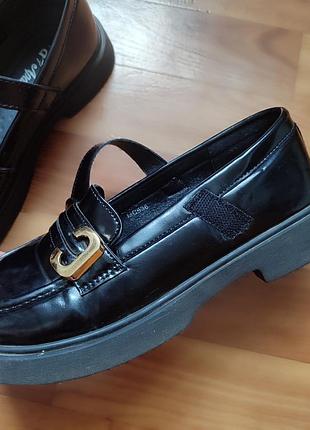 Продам туфлі , 22,5 см, 35 р 4