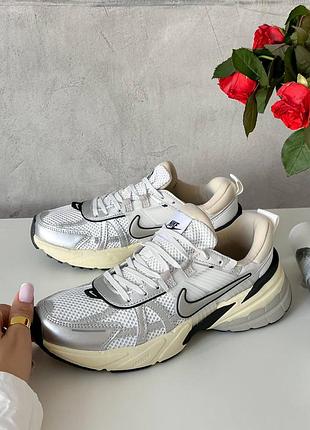Кросівки nike v2k run summit white metalic silver