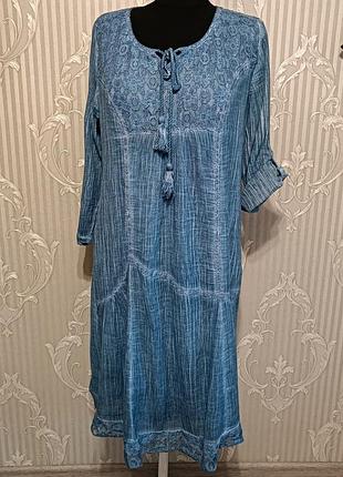 Стильное легкое платье / платье из натуральной ткани с кружевом