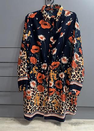 Сукня жіноча