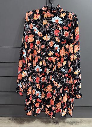 Сукня жіноча 2