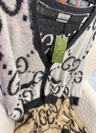 Кофта жіноча