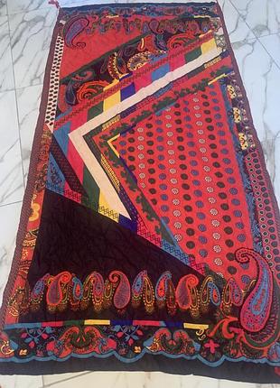 Шарф жіночий .страна виробник китай.розмір 1м. 40 см..