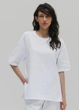 Футболка біла подовжена