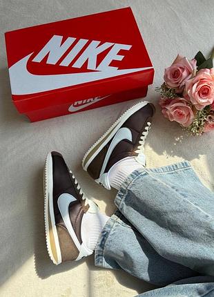 Nike cortez