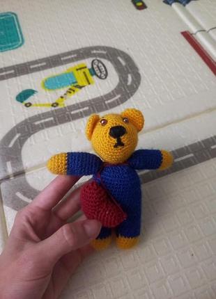 В'язаний ведмедик гачком